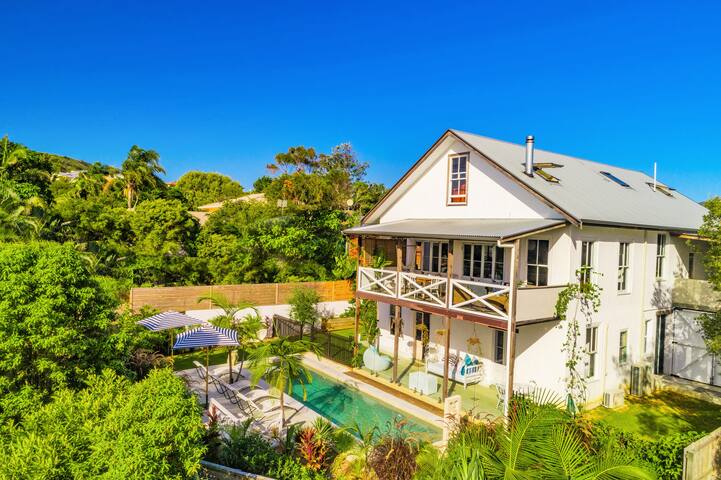 Pacifique on Pacific Byron Bay ~ European Luxury ~ gallery image 4