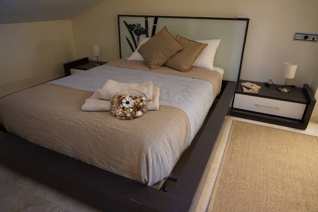 Cama matrimonial