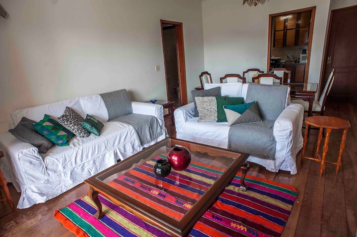 Excelente Apartamento No Bairro Alto - Teresópolis