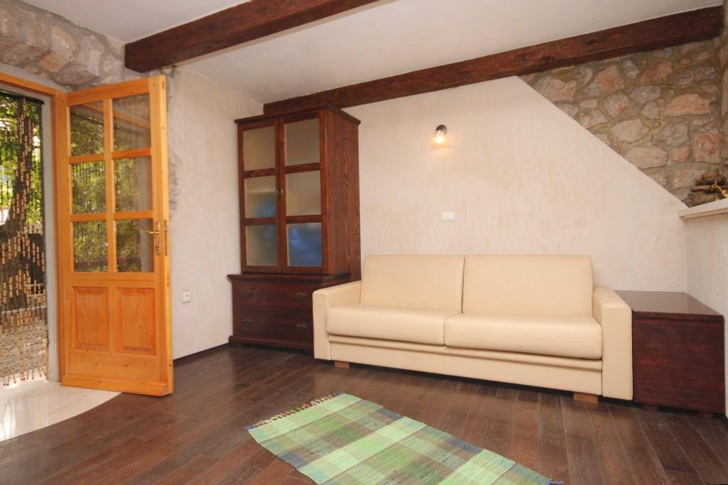 Living room, Surface: 13 m²