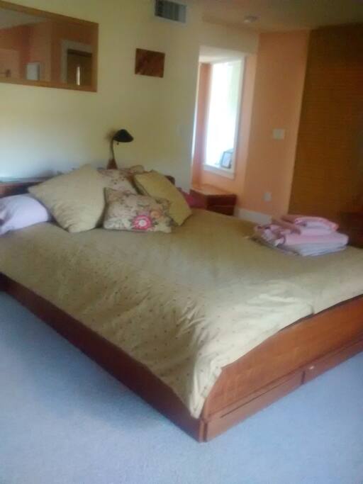 The Peach Suite