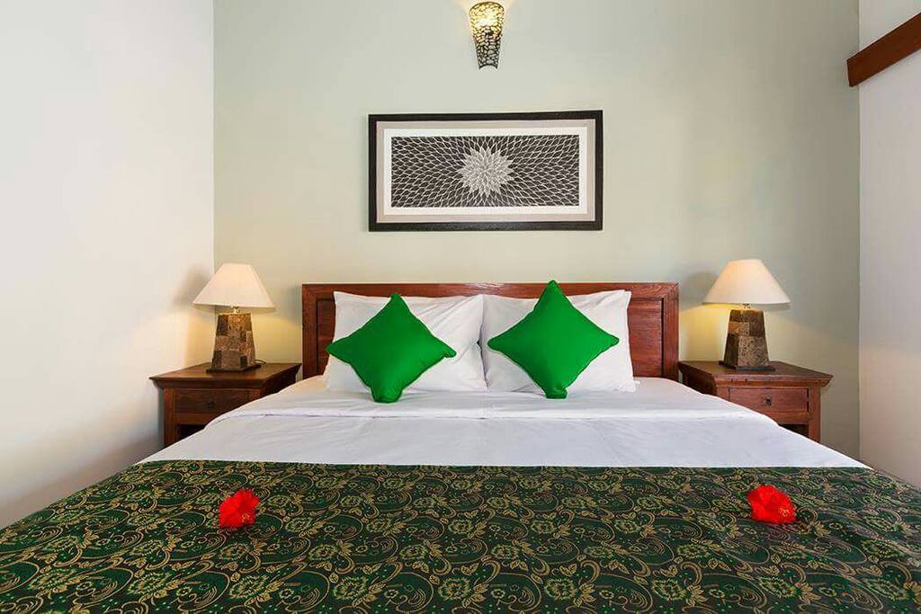 beautiful large bed room 180x 200