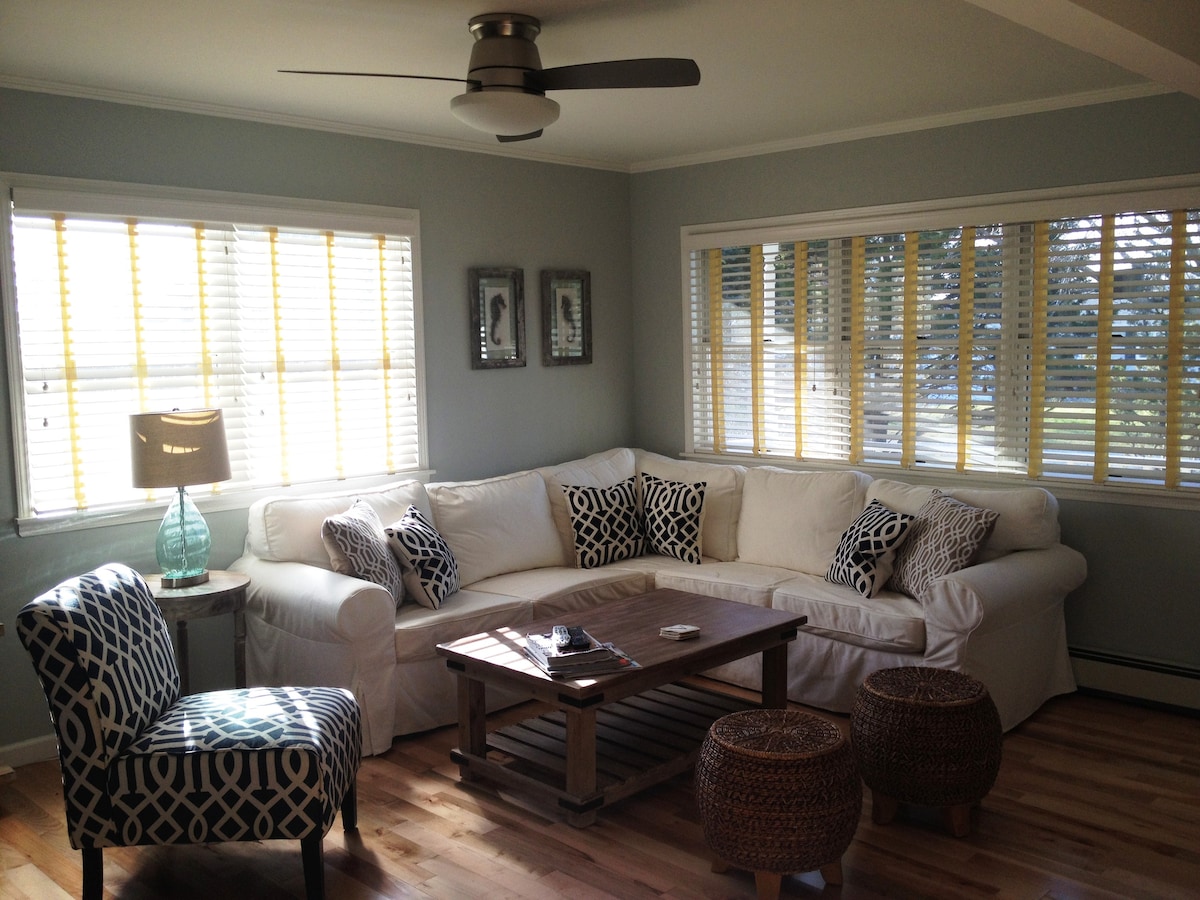 Top performing Airbnb: Charming Southampton Home in Shinnecock Hills