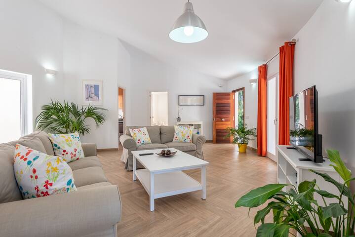 Vaumera gallery image 5