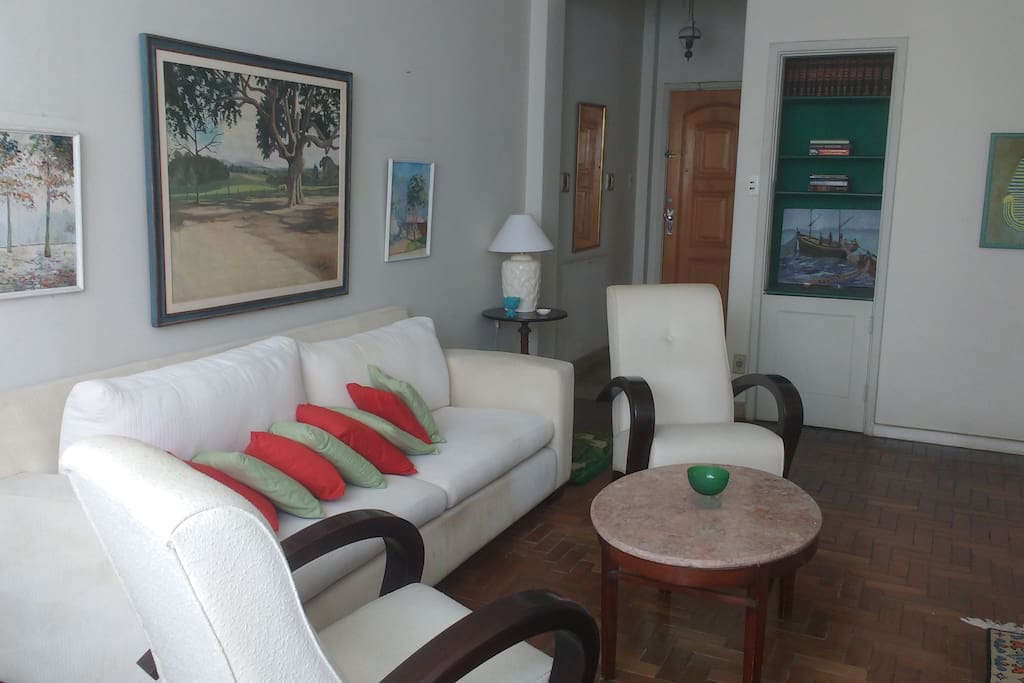 Sala de estar / Living room