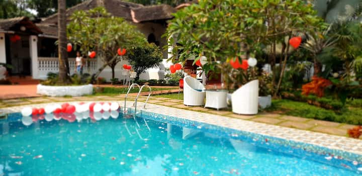 Smith And Appy Private 5 Bhk Portuguese Villa - Goa