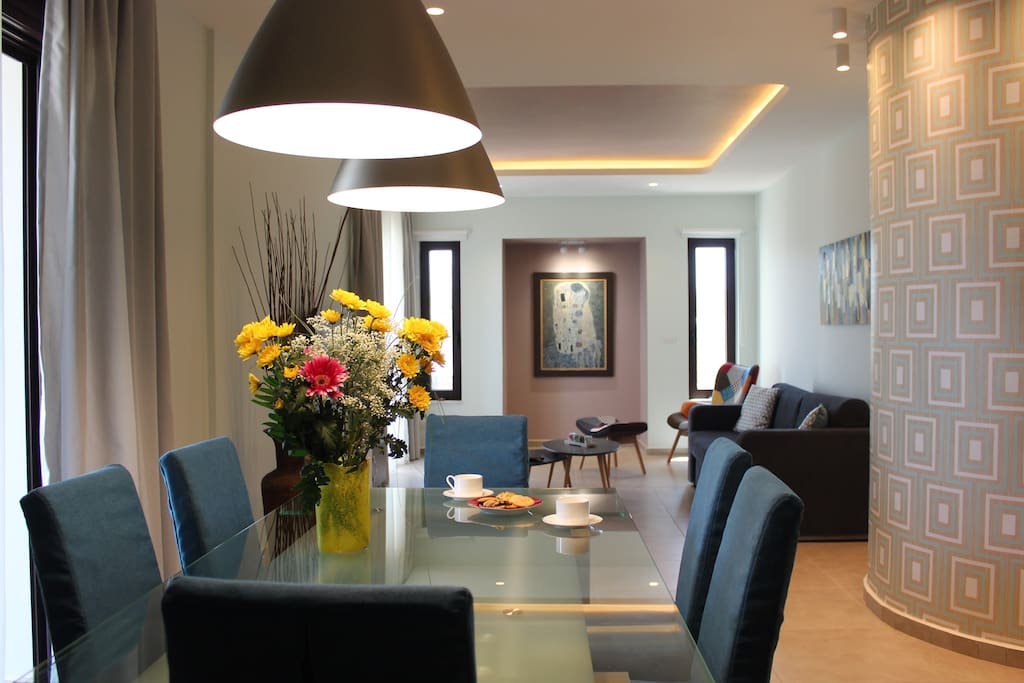 Dining / Living room