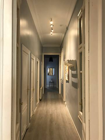 Fantastic big Apartment with Balcony! gallery image 4