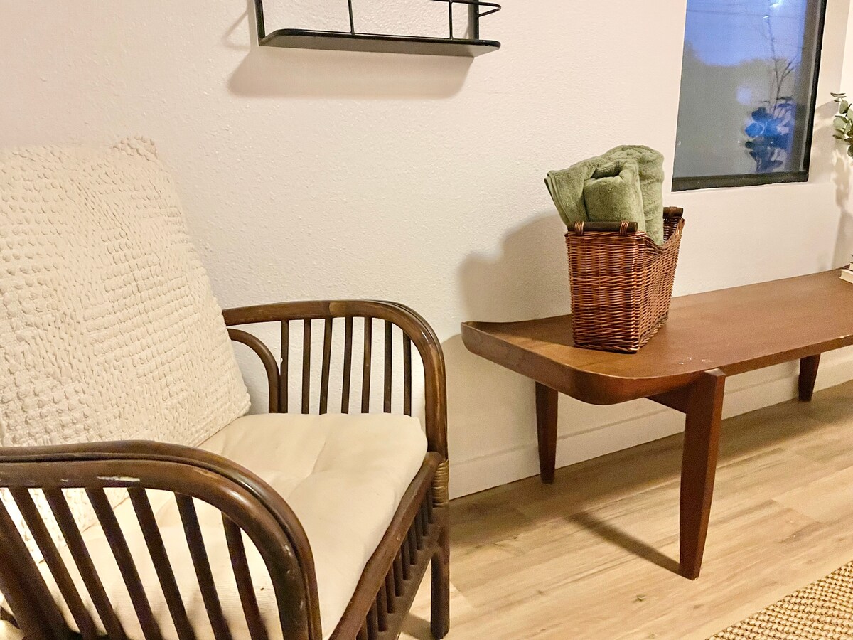 Sweet Bungalow | East Austin Retreat | Walkable