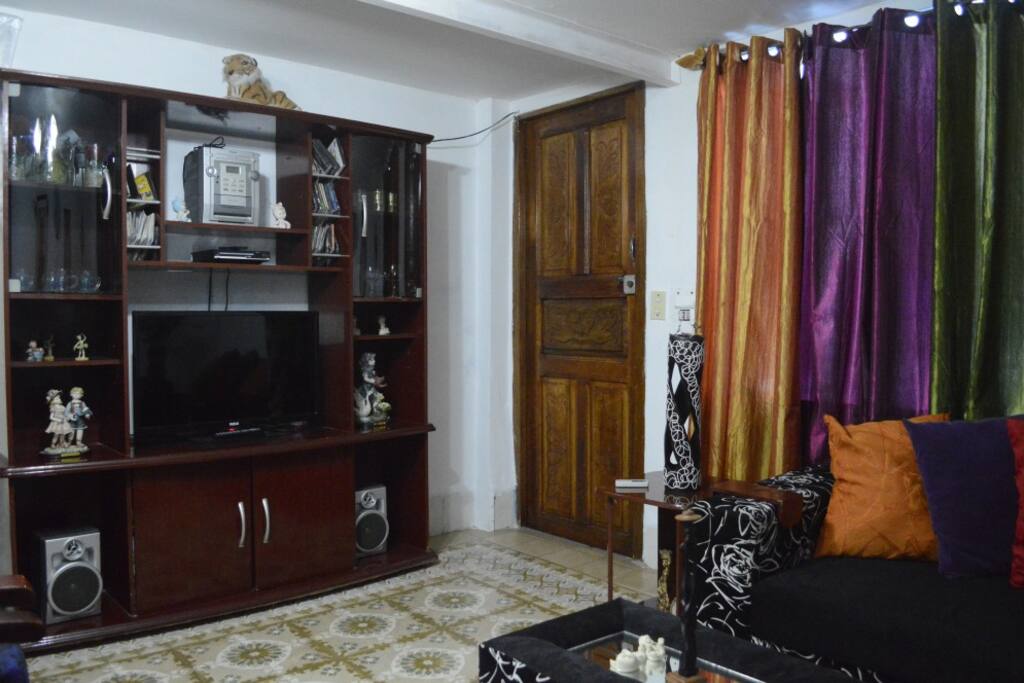 Living room 2