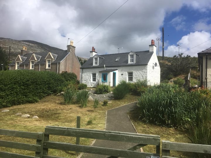 Kelpie Cottage, Tarbert, Harris