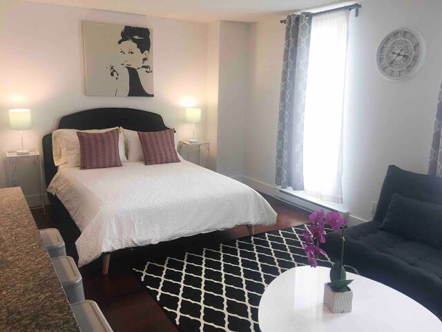 Elegant Studio @Hilton