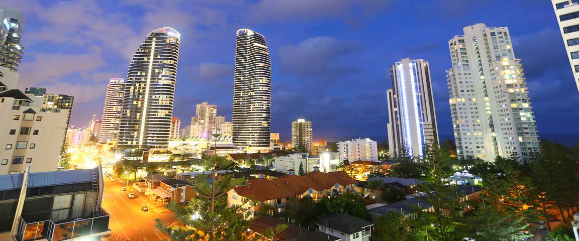 Broadbeach Suite 205