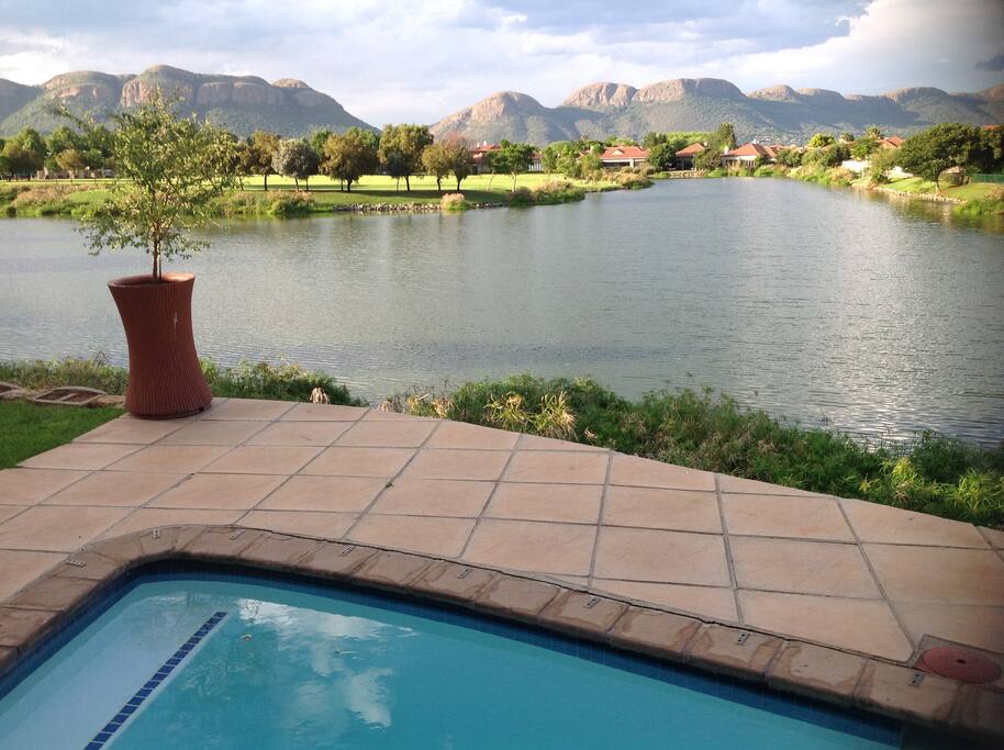 Veranda with splash pool