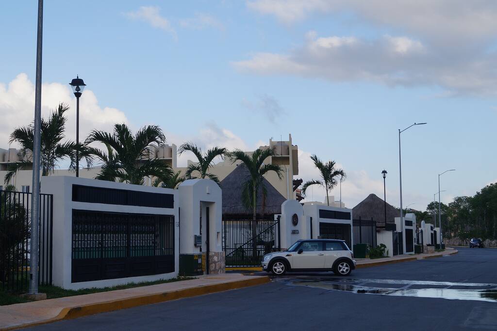 Entrada a la privada