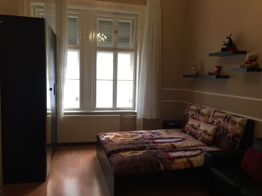 1.room