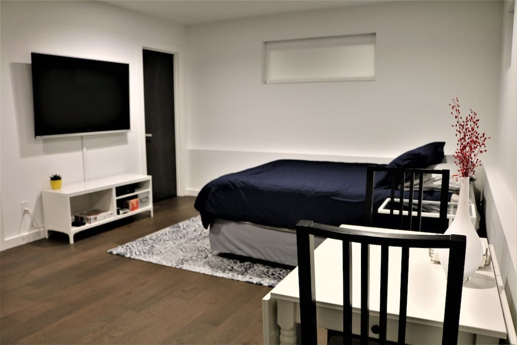 Spacious Bedroom