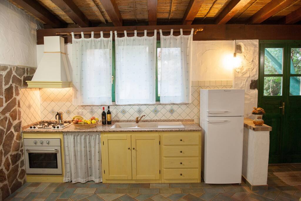 angolo cucina
sala da pranzo