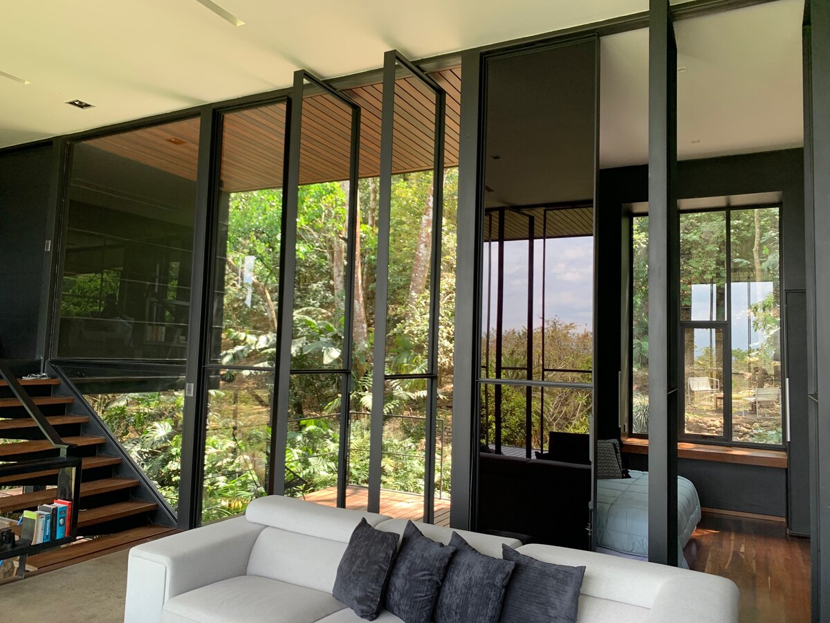 Modern Rainforest Villa — 3 bedroom vacation rental in El Rodeo, Ciudad Colon