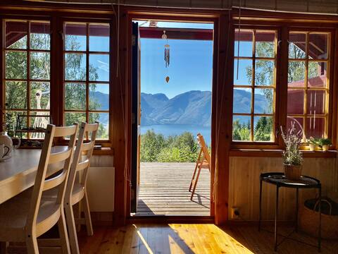 Unwind at the Sognefjord- hut with a stunning view