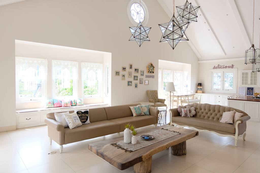Living room, Dining room and kitchen area