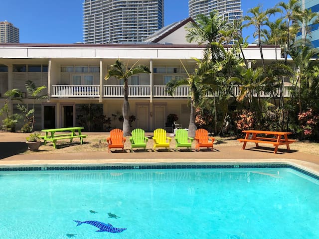 Best Value, Near Beach, Pool view 1 King or 2 Dbl