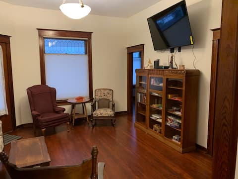 1907 Old World Charm, Daily Weekly or Monthly rate