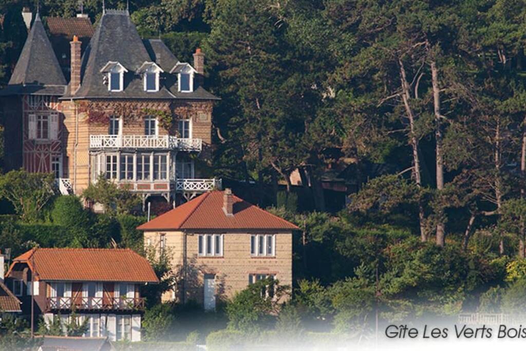 La Villa Vert Bois a un petit air "italien"