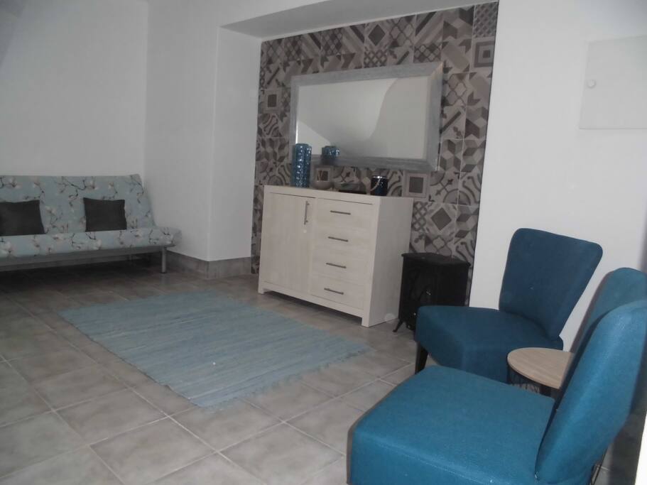 Sala de Estar com Sofá Cama