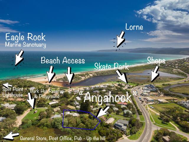 Spacious Beachside Sanctuary, walk 2 beach & shops gallery image 2