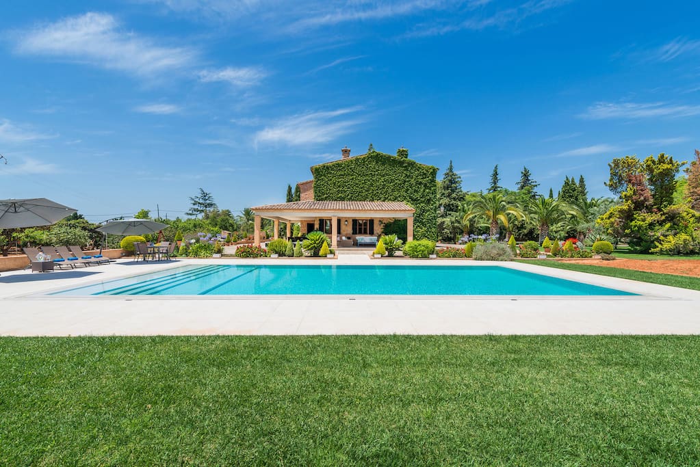 pool