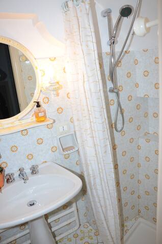 Bianca sul mare 1 & 2 gallery image 4