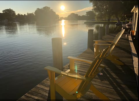 Riverfront Oasis w/ hot tub and seasonal pool