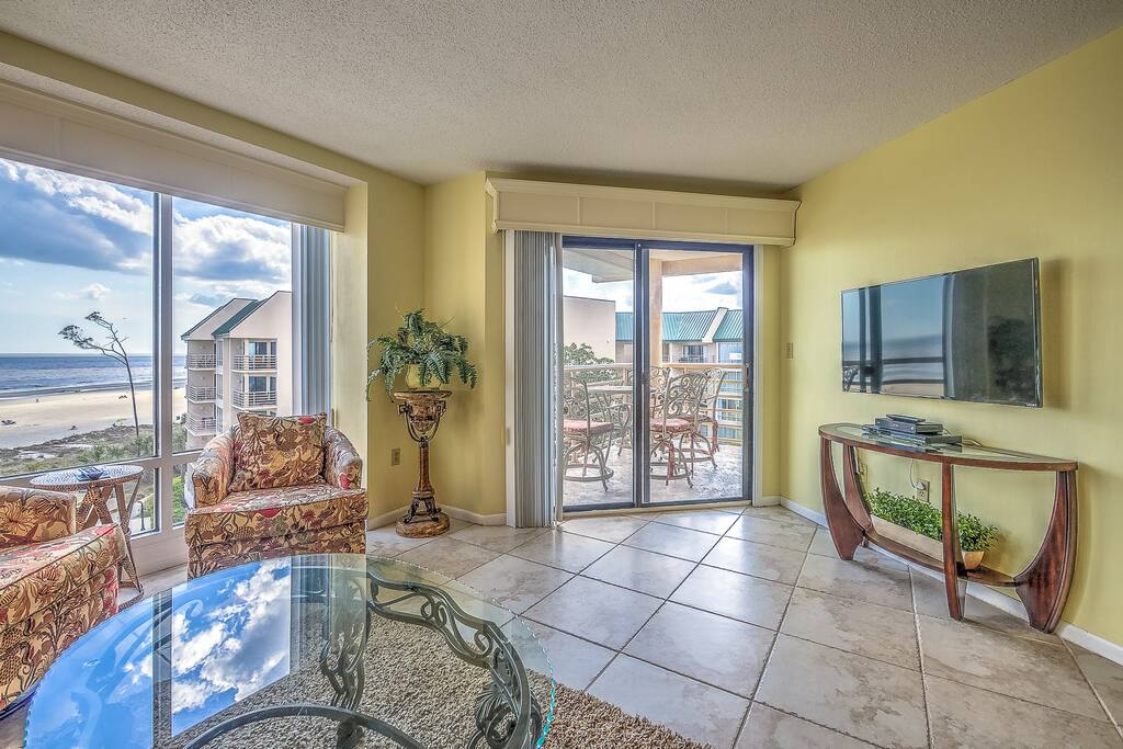 Living Area Area