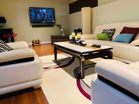 Beautiful   open space  Basement