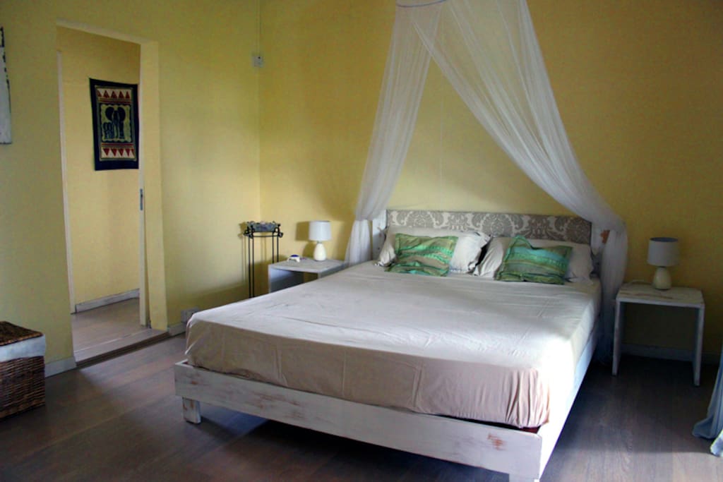 großes Schlafzimmer