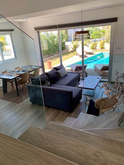 ARYA Villa with Private Pool