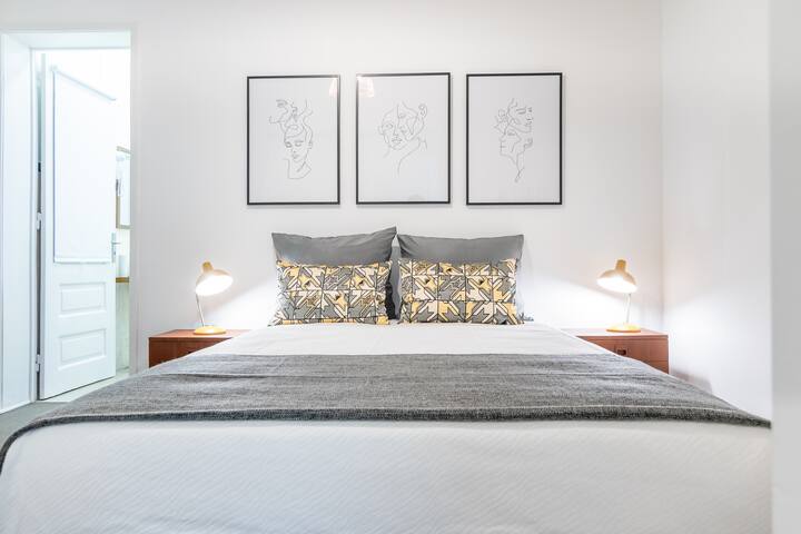 Stylish apartment with exclusive 80sqm terrace gallery image 4