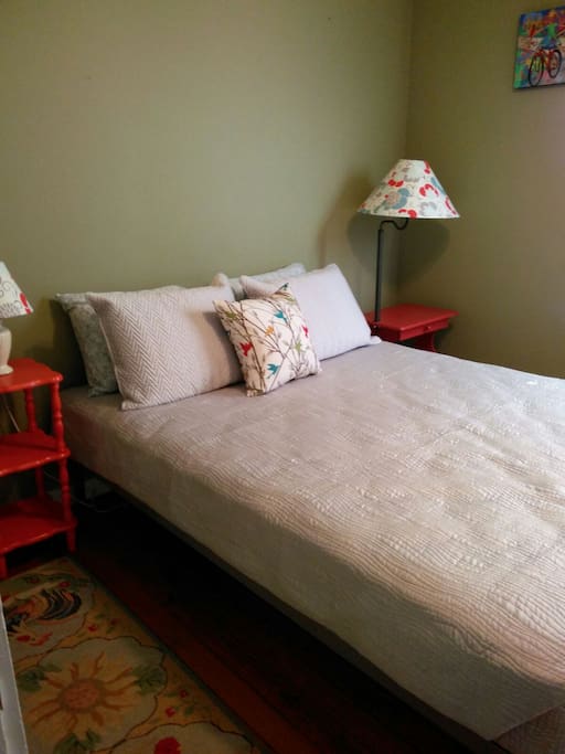 Queen Bed