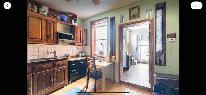 Room With Private Deck - Staten Island, NY