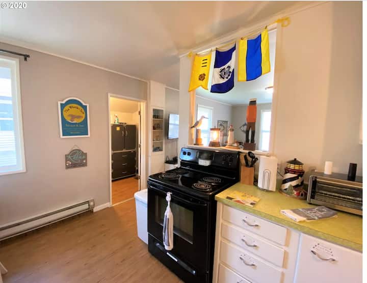 11 Best Airbnb Vacation Rentals In Reedsport, Oregon Updated 2024