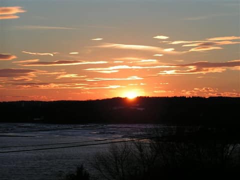 Incredible Views of Ocean, River, Sunrise & Sunset