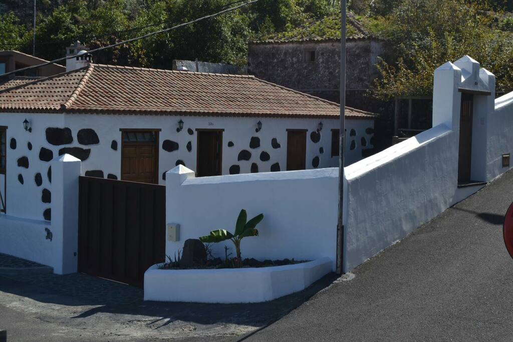 vista desde el exterior de La Fortaleza