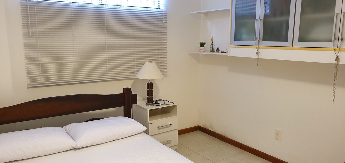 غرفة النوم الرئيسية