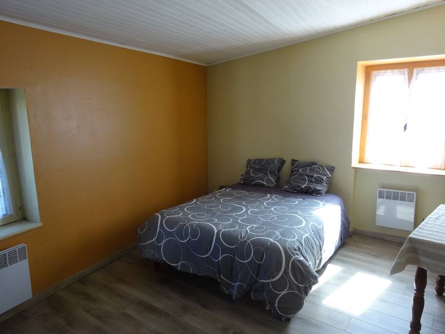 Chambre 1 - lit double