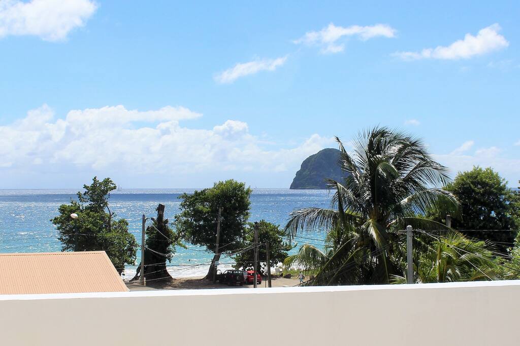 Vue Mer et Morne du Solrium