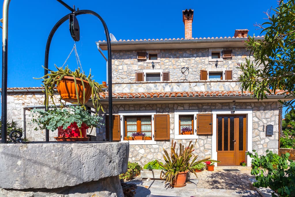 Country Villa St Anton