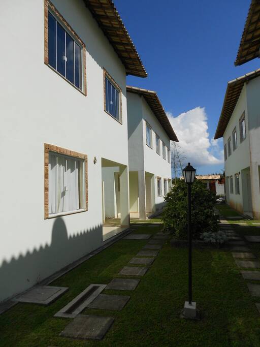 Dentro do condomínio / This is how the condo looks like