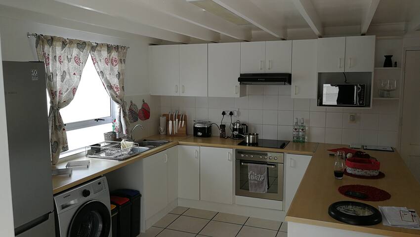 Mylovelyhome.Capetown gallery image 5