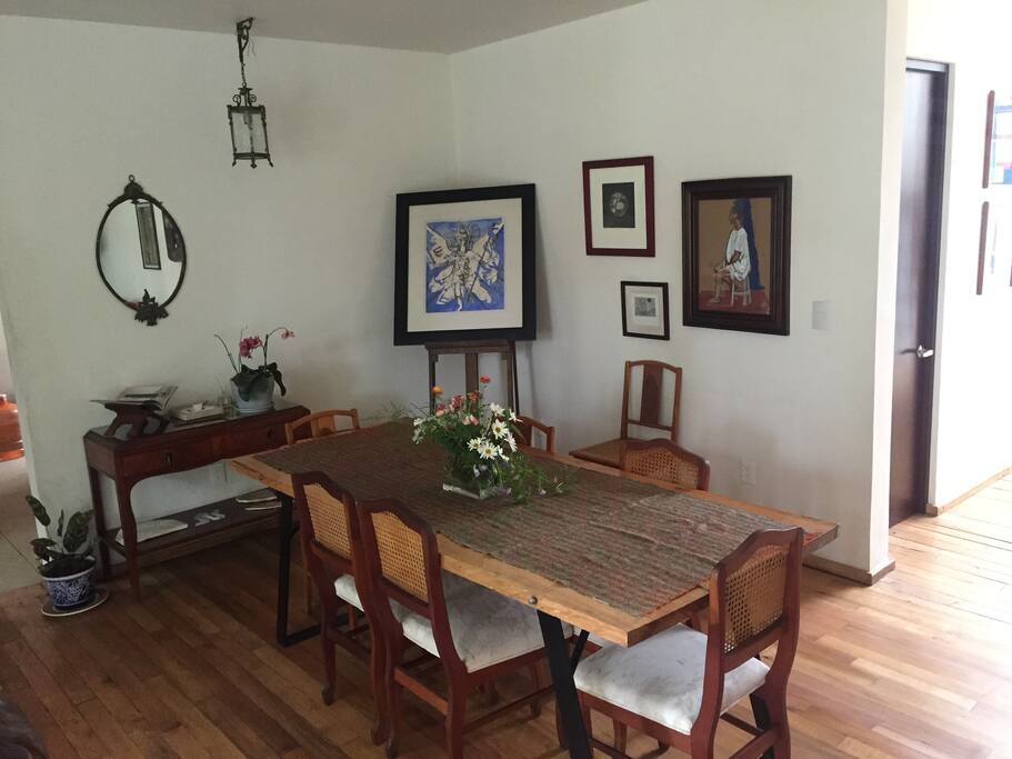 Bright and spacious dining room.